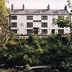 Inn The New